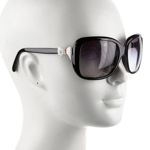 CHANEL cc logo bow sunglasses AUTHENTIC